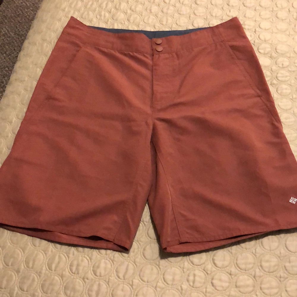 Columbia Shorts
